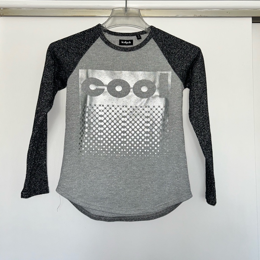 Kidpik Gray and Black Long Sleeve Top - EUC